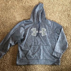 Men’s Under Armour lined hoodie